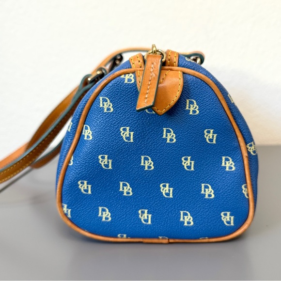 Dooney and Bourke Blue Signature Coated Canvas Barrel Bag and Tan Leather Straps - Picture 3 of 11